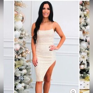 belles and boutique sequin dress nwt never worn
